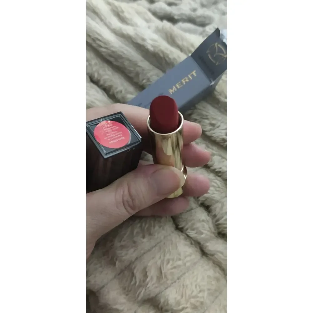 Merit Signature Lip Matte Lightweight Lipstick  Vermillion NIB Cruelty Free Chic